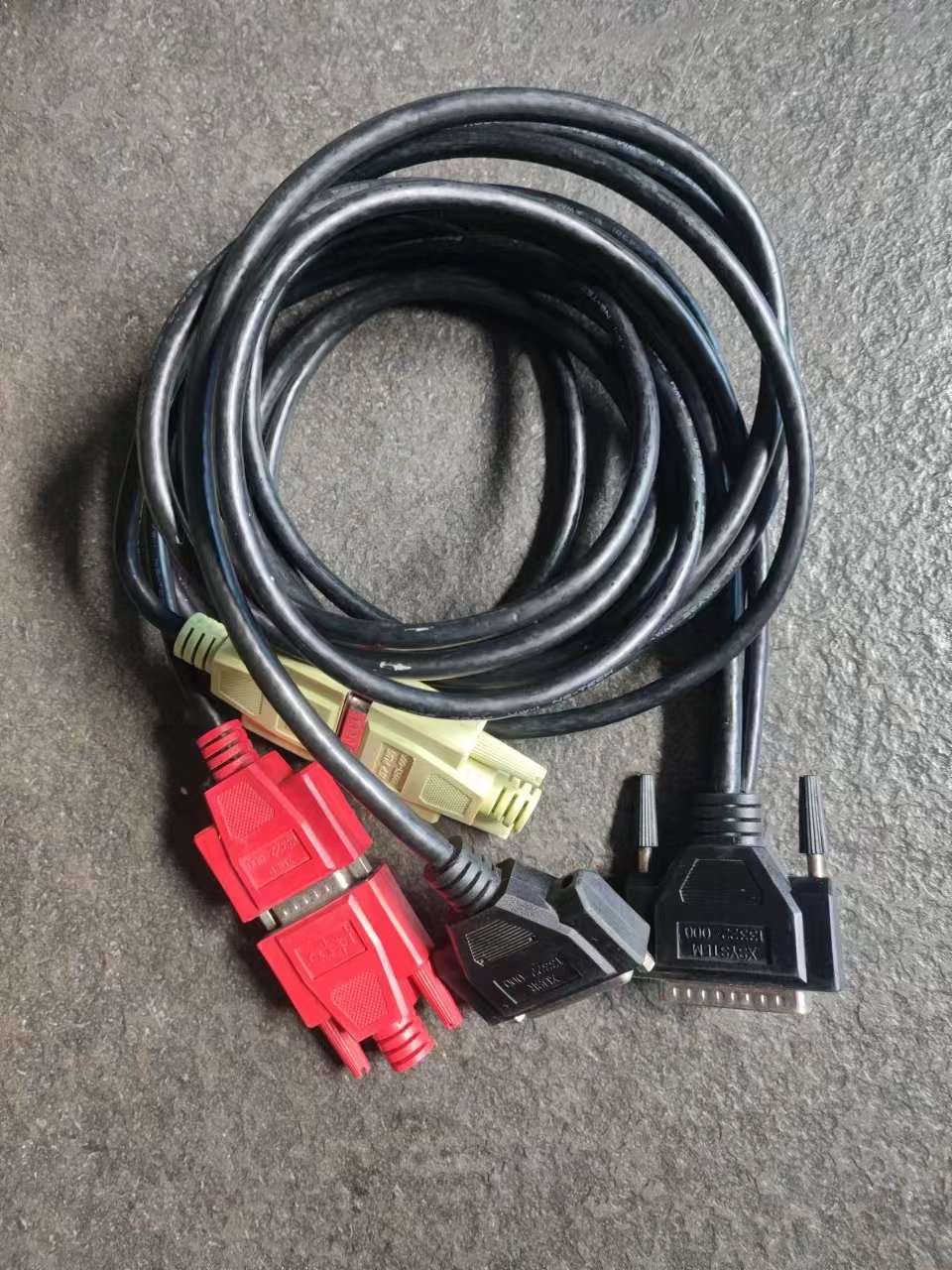 Omron|ADEPT eAIB XSYSTEM 一拖三系統(tǒng)線 13323-000/13322-000